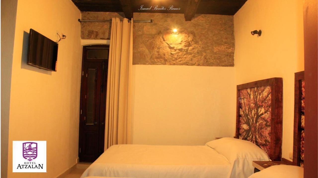 Hotel Atzalan エクステリア 写真
